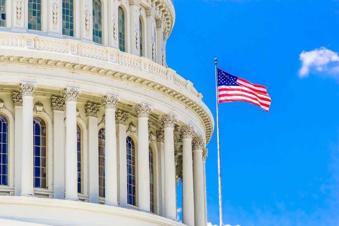 465700832 featured image US Capitol building with American flag flying